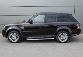 Подержанный автомобиль Land Rover Range Rover Sport 2011 года (7 фото)