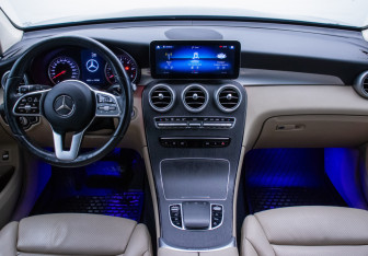 Подержанный автомобиль Mercedes-Benz GLC Coupe 2021 года (13 фото)