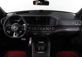 Подержанный автомобиль Mercedes-Benz GLE AMG 2024 года (12 фото)