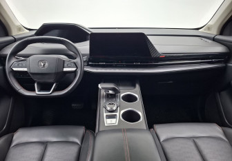 Подержанный автомобиль Changan CS55PLUS 2024 года (13 фото)