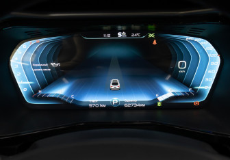 Подержанный автомобиль Geely Tugella 2021 года (13 фото)