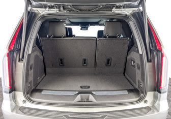 Новый Cadillac Escalade Suv 2023 (8 фото)