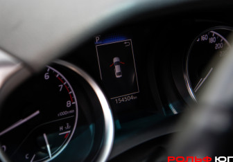 Подержанный автомобиль Toyota Camry Sedan 2019 года (13 фото)