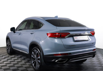 Подержанный автомобиль Geely Tugella 2022 года (7 фото)