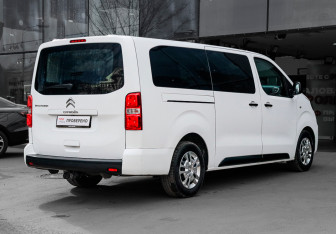 Подержанный автомобиль Citroen SpaceTourer 2021 года (4 фото)