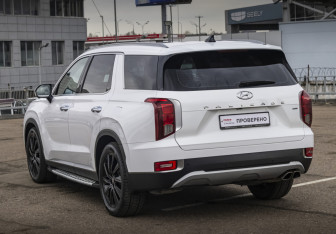 Подержанный автомобиль Hyundai Palisade 2019 года (7 фото)