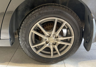 Подержанный автомобиль Nissan Almera Sedan 2014 года (12 фото)