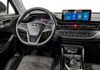 Подержанный автомобиль Москвич 3 2023 года (29 фото)