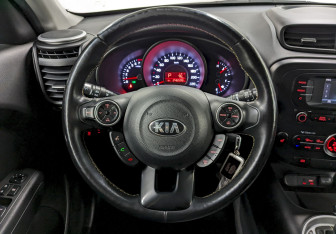 Подержанный автомобиль Kia Soul 2016 года (25 фото)