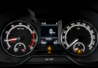 Подержанный автомобиль Skoda Octavia Liftback 2019 года (13 фото)