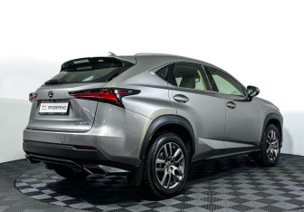 Подержанный автомобиль Lexus NX 2019 года (5 фото)