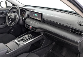 Подержанный автомобиль Haval Jolion 2023 года (13 фото)