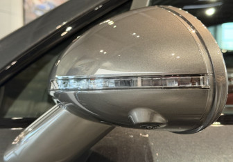 Новый Porsche Macan 2025 (13 фото)