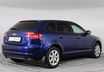 Подержанный автомобиль Audi A3 Hatchback 2012 года (5 фото)