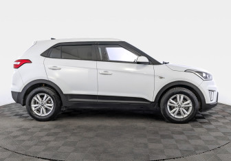 Подержанный автомобиль Hyundai Creta 2019 года (4 фото)