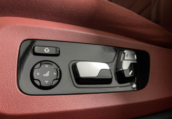 Новый BMW X5 2025 (17 фото)