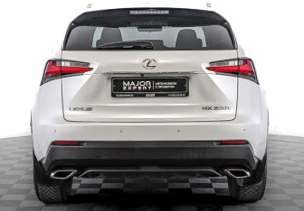 Подержанный автомобиль Lexus NX 2016 года (6 фото)