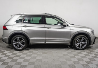 Подержанный автомобиль Volkswagen Tiguan 2018 года (4 фото)