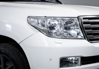 Подержанный автомобиль Toyota Land Cruiser Suv 2007 года (16 фото)