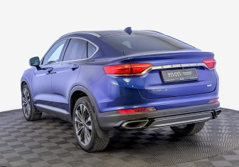 Подержанный автомобиль Geely Tugella 2022 года (7 фото)