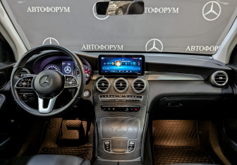 Подержанный автомобиль Mercedes-Benz GLC Coupe 2020 года (14 фото)