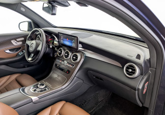 Подержанный автомобиль Mercedes-Benz GLC Coupe 2017 года (11 фото)