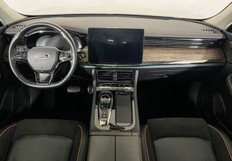 Подержанный автомобиль Skywell ET5 2022 года (12 фото)