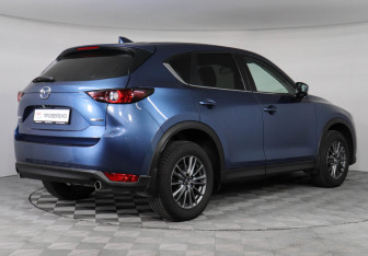 Подержанный автомобиль Mazda CX-5 2020 года (5 фото)