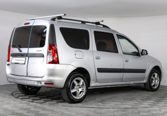 Подержанный автомобиль LADA (ВАЗ) Largus Wagon 2013 года (3 фото)
