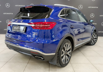 Подержанный автомобиль Hongqi HS5 2024 года (5 фото)