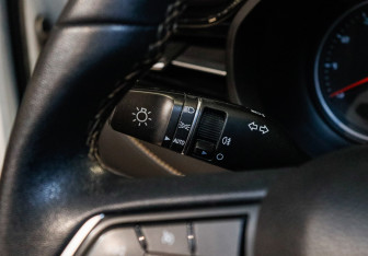 Подержанный автомобиль Москвич 3 2024 года (17 фото)