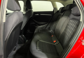 Подержанный автомобиль Audi A3 Hatchback 2014 года (12 фото)