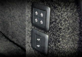 Подержанный автомобиль Land Rover Range Rover 2019 года (27 фото)