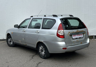 Подержанный автомобиль LADA (ВАЗ) Priora Wagon 2011 года (7 фото)