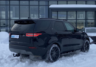 Подержанный автомобиль Land Rover Discovery 2017 года (5 фото)