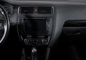 Подержанный автомобиль Volkswagen Jetta Sedan 2013 года (12 фото)
