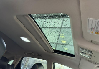 Подержанный автомобиль Infiniti FX 2006 года (12 фото)