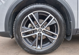 Подержанный автомобиль Changan UNI-S 2024 года (9 фото)