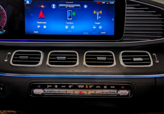 Новый Mercedes-Benz GLE 2025 (11 фото)