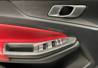 Подержанный автомобиль Changan CS55PLUS 2024 года (20 фото)