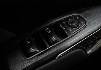 Подержанный автомобиль Haval H3 2024 года (26 фото)