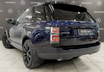 Подержанный автомобиль Land Rover Range Rover 2020 года (7 фото)