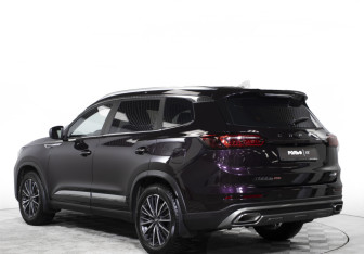 Подержанный автомобиль Chery Tiggo 8 Pro 2022 года (5 фото)