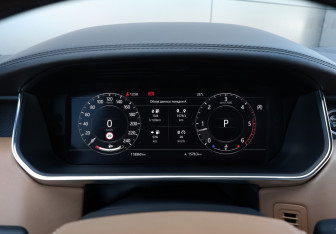 Подержанный автомобиль Land Rover Range Rover 2019 года (13 фото)