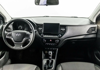 Подержанный автомобиль Hyundai Solaris Sedan 2020 года (6 фото)