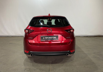 Подержанный автомобиль Mazda CX-5 2022 года (5 фото)