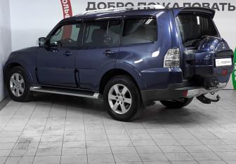 Подержанный автомобиль Mitsubishi Pajero 2007 года (6 фото)