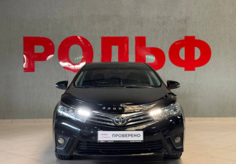 Подержанный автомобиль Toyota Corolla Sedan 2013 года (2 фото)