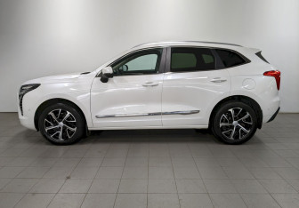 Подержанный автомобиль Haval Jolion 2021 года (8 фото)