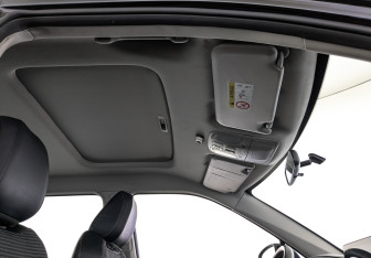 Подержанный автомобиль Москвич 3 2023 года (23 фото)